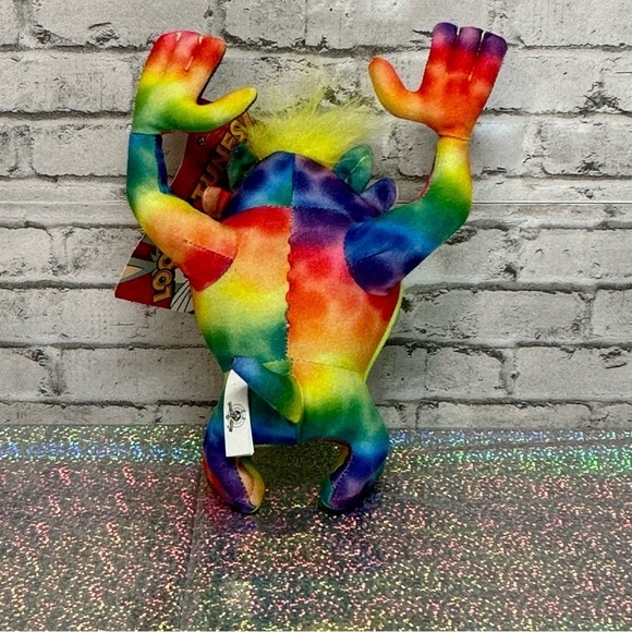 WB Looney Tunes TAZ Plush Rainbow Tie Die Tasmanian Devil Stuffed Animal *RARE* - Picture 6 of 16